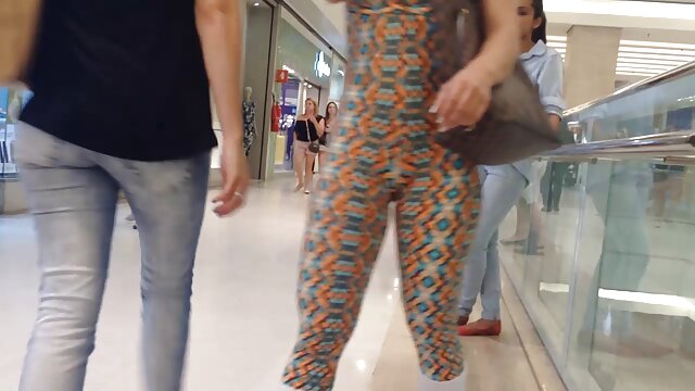 الاغ جوردی با مامان عمیق