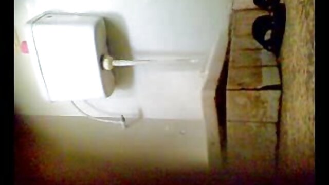 حرکت تند سکس مادر بزرگها و زننده دیوانه.