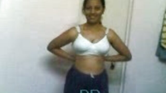 عضو سکسی ماما فرزندخوانده