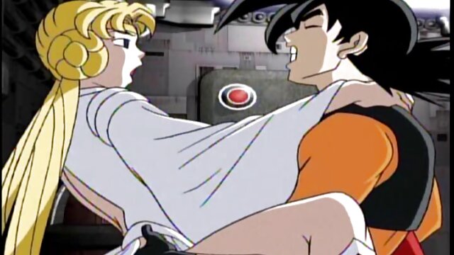 مکیدن برای خودارضایی. پورن مامی