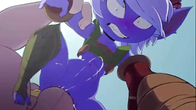 دختر جوان خودش را برهنه پخش سکس مامان نوازش می کند.