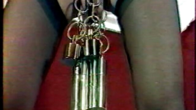 بازیگران پورنو دختر جوان. سکس مادر بزرگها