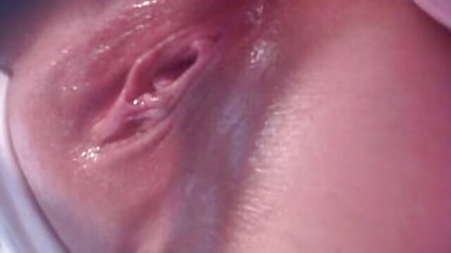 دوست جوردی مامان پسر استریپ بلوند.